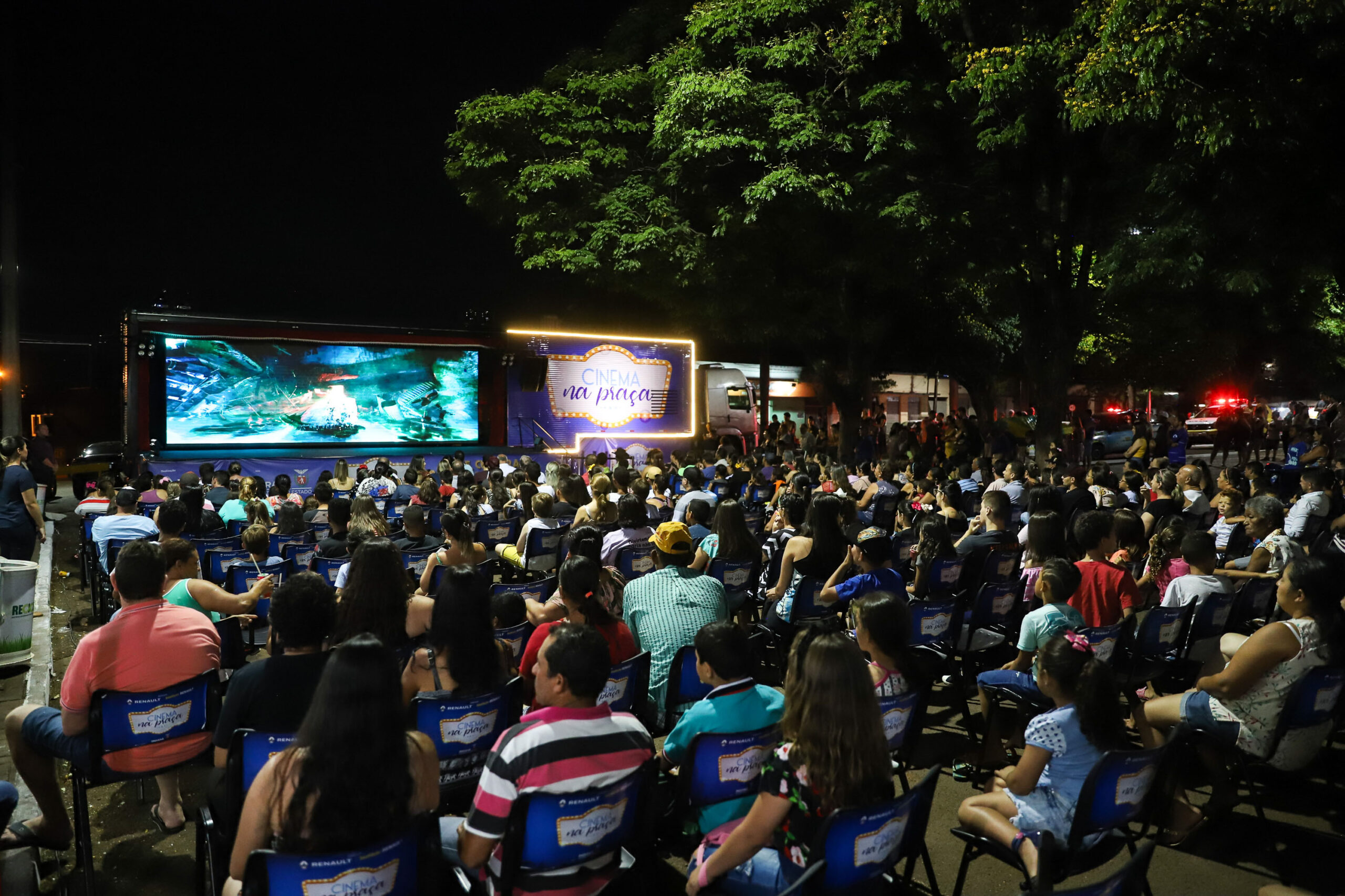 Estado retoma Cinema na Praça e leva sétima arte a 30 municípios do Paraná