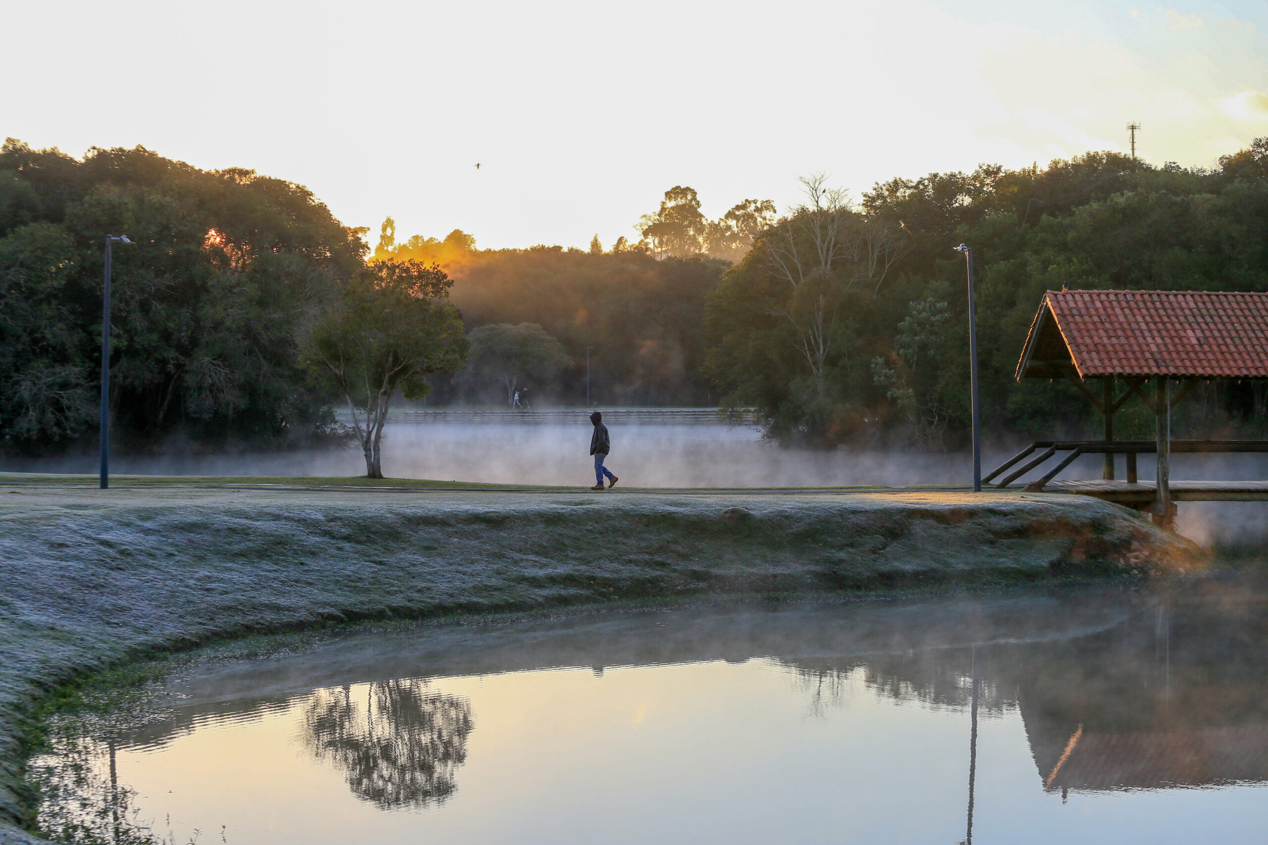 Simepar prevê inverno seco e frio no Paraná, com as tradicionais geadas e nevoeiros