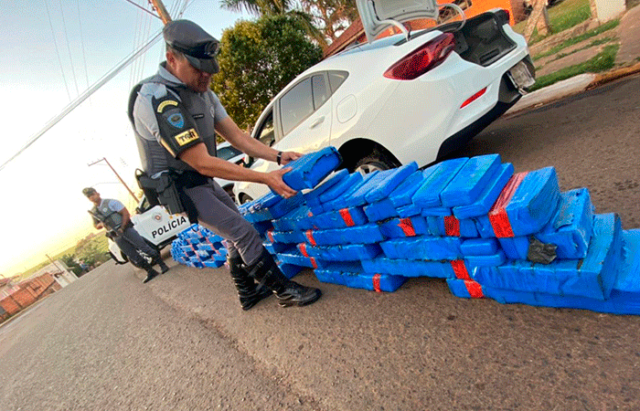 Dois adolescentes de Umuarama são apreendidos com 504 kg de maconha em São Paulo