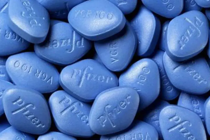 TCU ordena que Marinha devolva os R$ 27 mil pagos em Viagra superfaturado