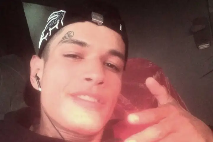 Identificado jovem que foi morto a tiros na noite deste domingo em Mariluz