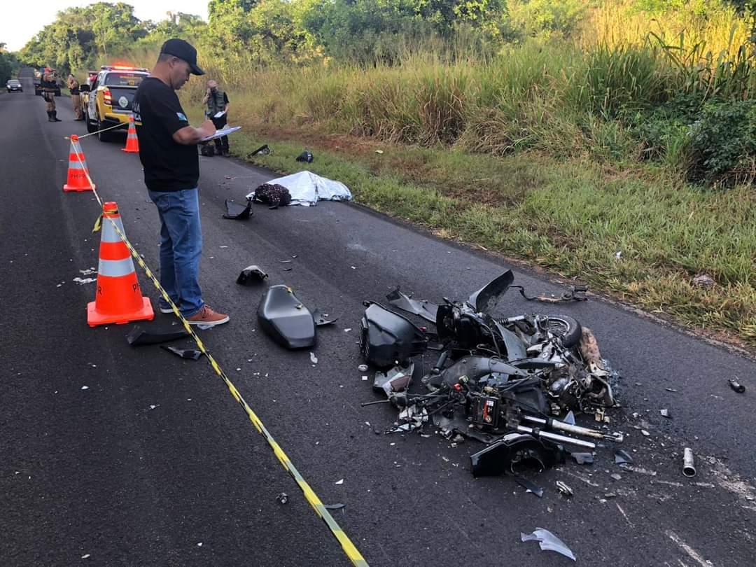 Motociclista que morreu após acidente nesta manhã na PR-580 teria sido atropelado por carreta