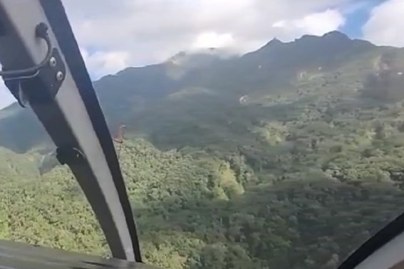 FAB e governo do Paraná reforçam busca por avião que sumiu na Serra do Mar