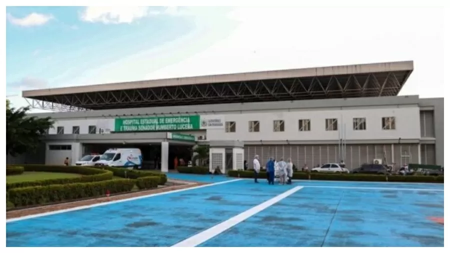 Homem é hospitalizado após introduzir um coco no ânus Homem é hospitalizado após introduzir um coco no ânus