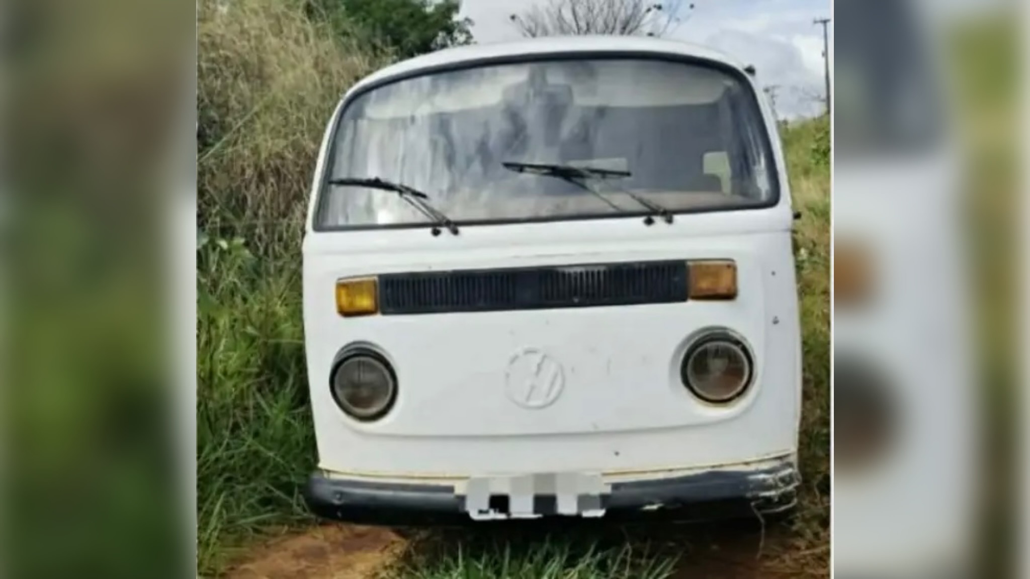 Kombi furtada em Umuarama é localizada em estrada na cidade de Alto Paraíso
